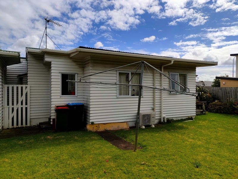 101B Ireland Road, Mount Wellington, Auckland - Carousel 1