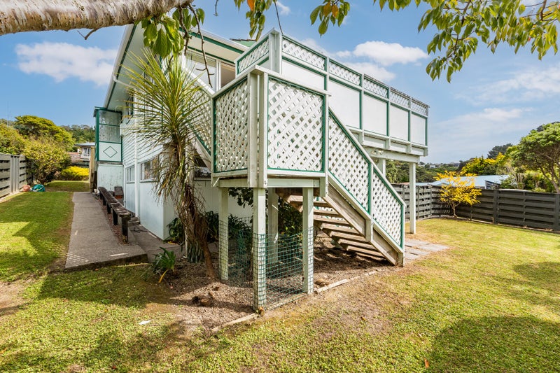 27 Staithes Drive North, Whitby, Porirua - Carousel 24