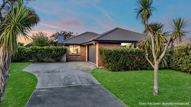 1/56 Blake Street, New Brighton, Christchurch - Carousel 1