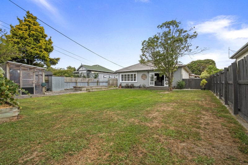 3 Lytton Street, Feilding, Feilding - Carousel 1
