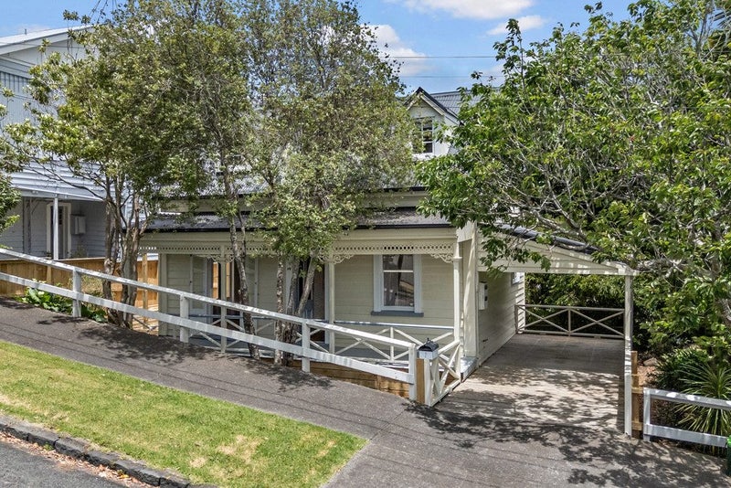 2 Schofield Street, Grey Lynn, Auckland - Carousel 1