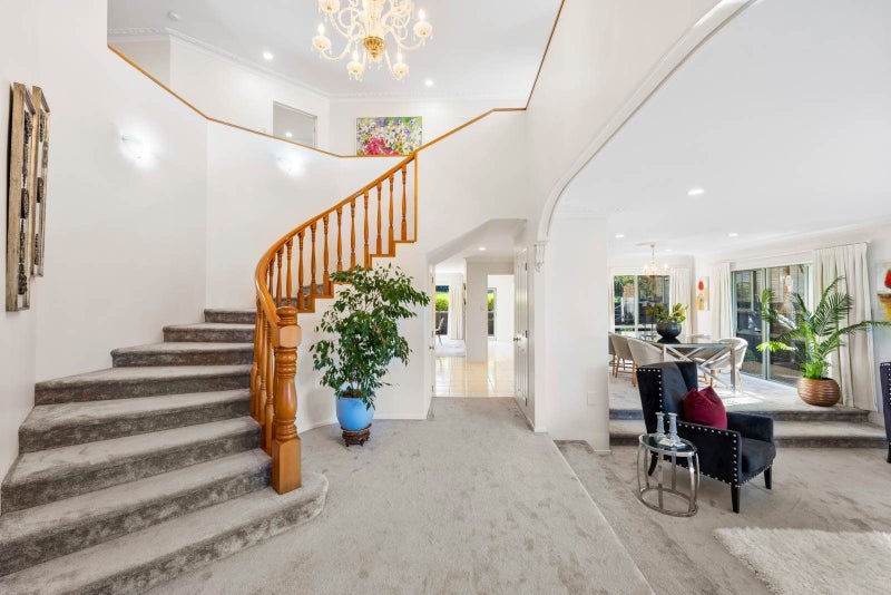 21 Tralee Terrace, Dannemora, Auckland - Carousel 2