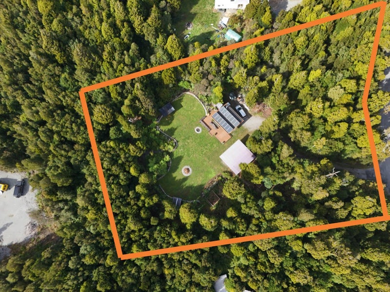 4 Jackson Place, Kumara Junction, Westland, West Coast - Carousel 29