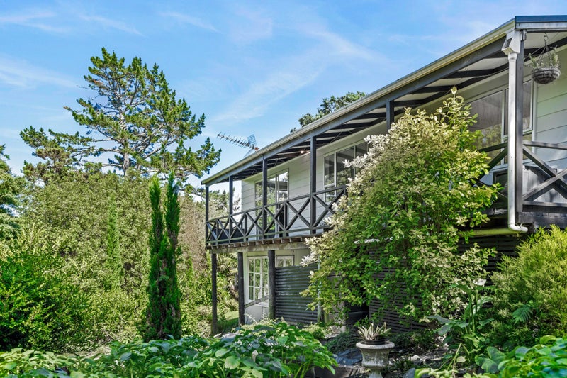 42 Mcentee Road, Waitakere, Auckland - Carousel 2