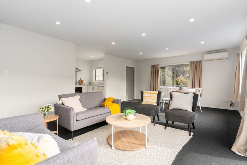 7B Mclellan Street, Tawa, Wellington - Carousel 2