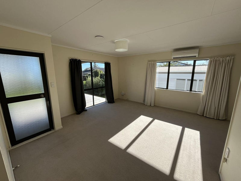 15B Douglas Street, Levin, Levin - Carousel 2