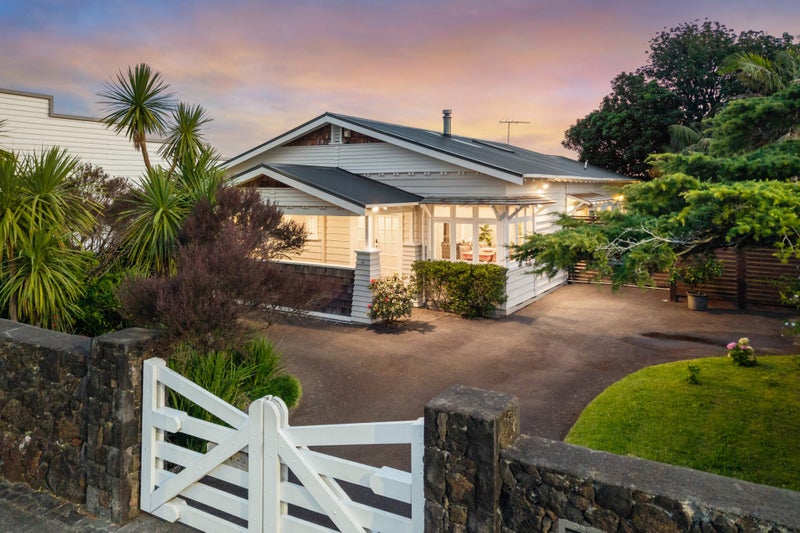 38A Western Springs Road, Morningside, Auckland - Carousel 1