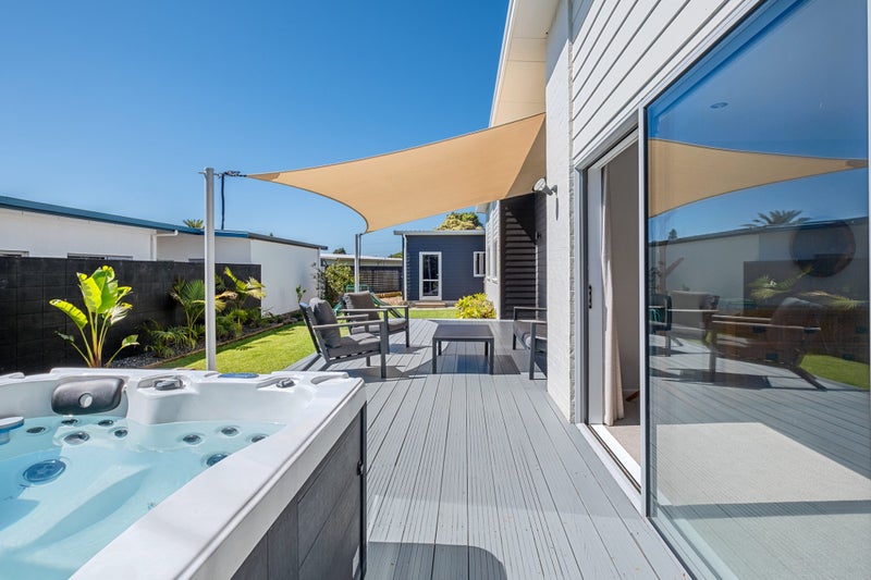 130A Wairau Road, Oakura, Oakura - Carousel 1