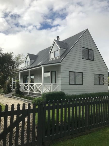 22 Ferndale Drive, Papakura - Carousel 2