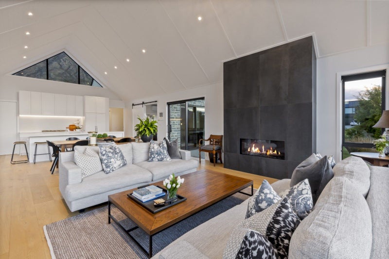 1 Chimney Lane, Jacks Point, Queenstown - Carousel 2