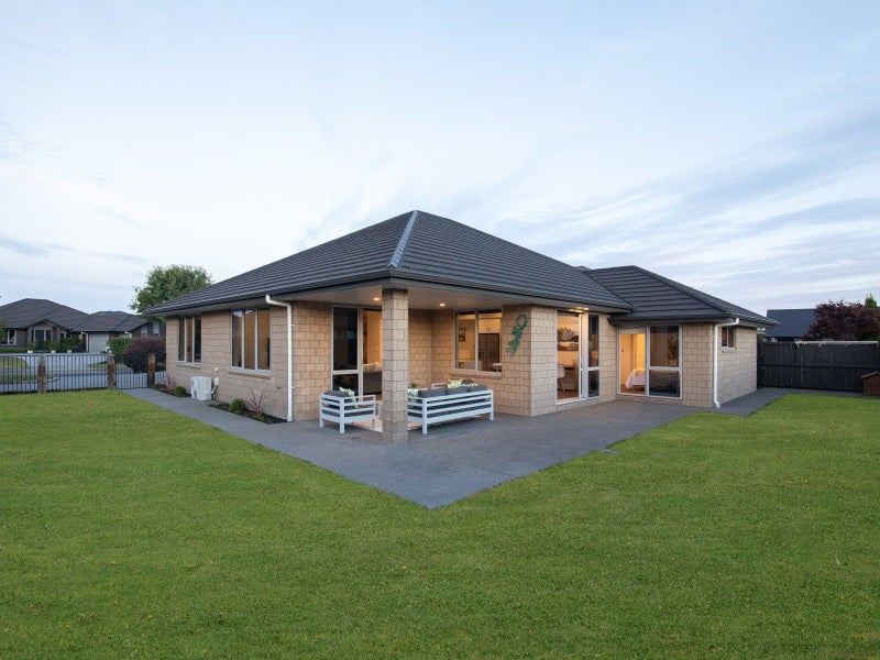 5 Brad Avenue, Flagstaff, Hamilton - Carousel 2