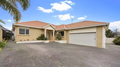 6 Pukatea Avenue, Albany, Auckland - Carousel 1