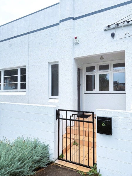 2b Foch Avenue, Three Kings, Auckland City, Auckland - Carousel 1