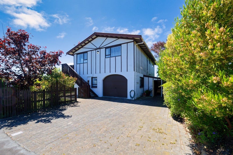 10 Whitby Place, Kaikoura - Carousel 2