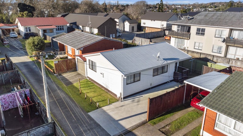 3/22 Charlemont Street, Whitiora, Hamilton - Carousel 2