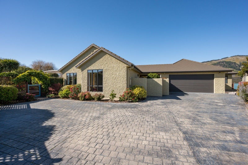 63 Otia Drive, Richmond, Richmond - Carousel 25