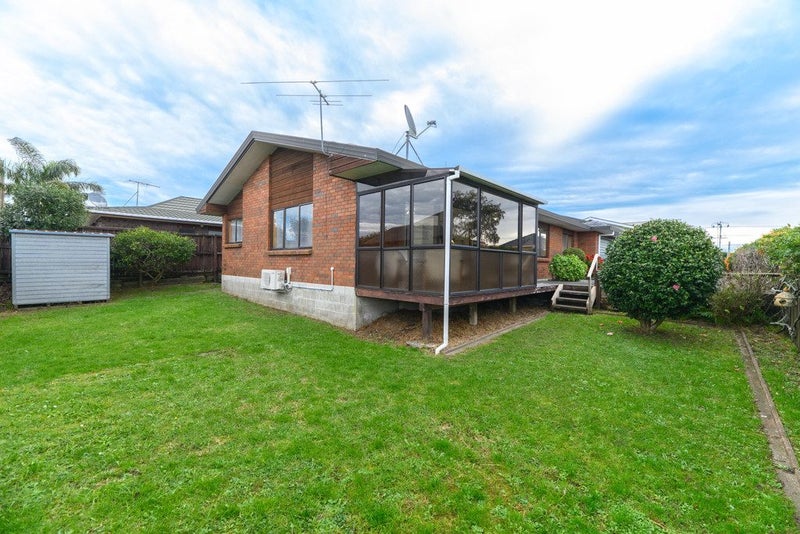 2/118 Astley Avenue, New Lynn, Auckland - Carousel 2