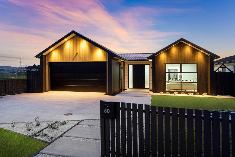 50 Kakano Street, Clevedon, Clevedon - Carousel 2