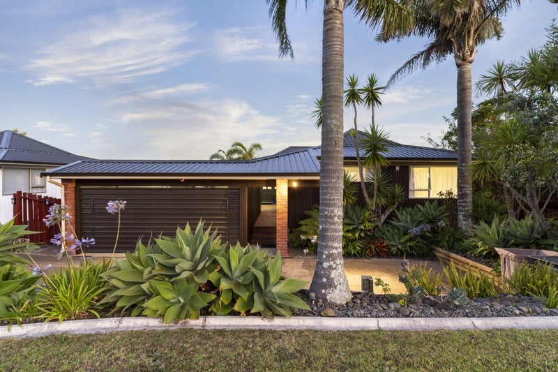 72 Halsey Drive, Lynfield, Auckland - Carousel 2
