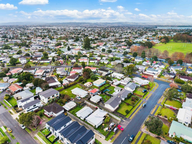 11 Winsford Street, Manurewa, Auckland - Carousel 34