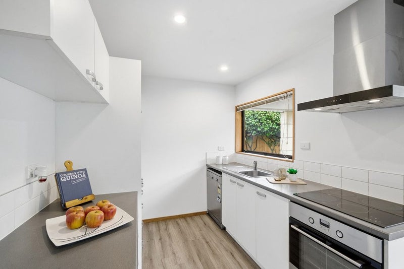 6/4 Broadbent Street, Riccarton, Christchurch - Carousel 2