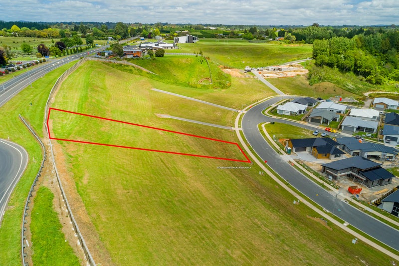 65 Whakaturou Crescent, Pyes Pa, Tauranga - Carousel 1