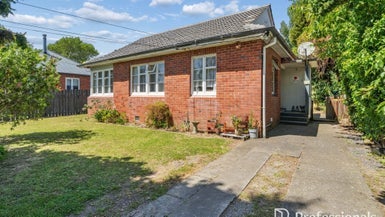 62 Waddington Drive, Naenae, Lower Hutt - Carousel 1