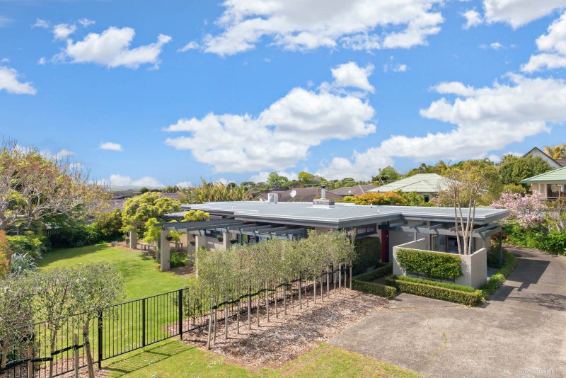 12 O'Connor Drive, Pukekohe, Pukekohe - Carousel 1