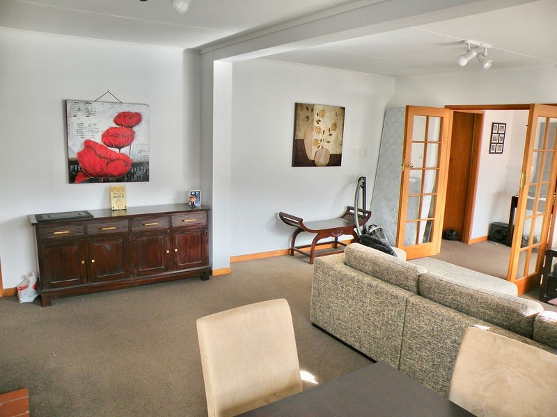 29 Clifton Terrace, Kelburn, Wellington - Carousel 2