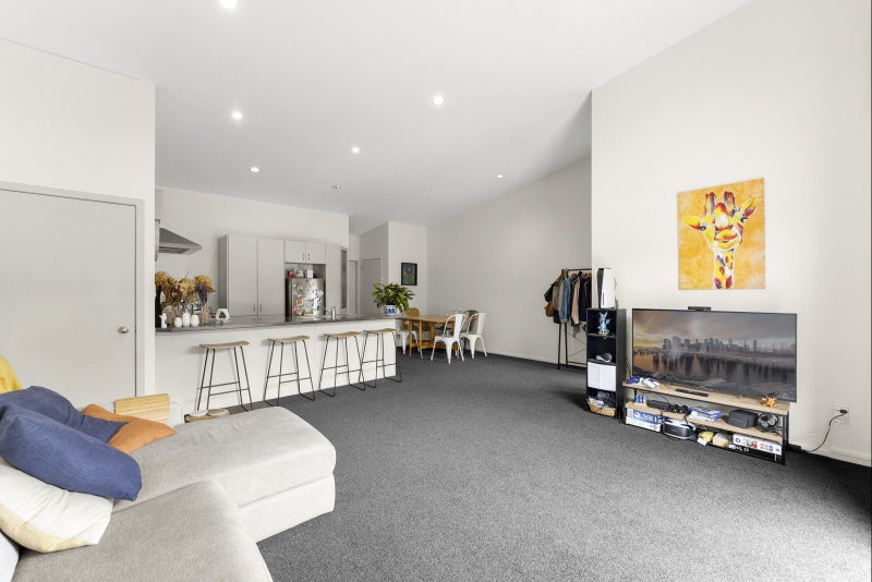 42D Miro Street, Mount Maunganui, Mount Maunganui - Carousel 1