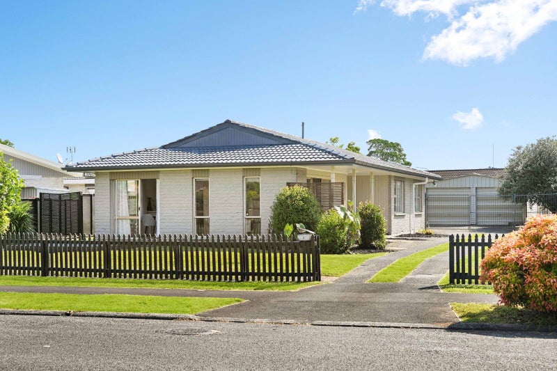 3 Dalton Crescent, Dinsdale, Hamilton, Waikato - Carousel 1