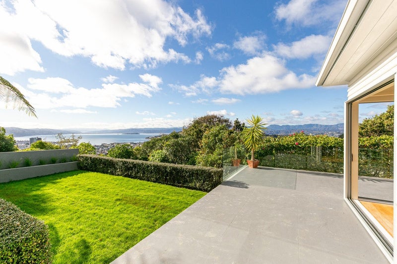 26 Bruce Avenue, Brooklyn, Wellington - Carousel 2