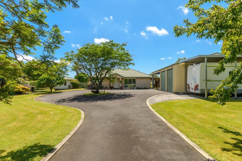 41 Walter Henry Drive, Tauranga - Carousel 2