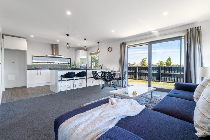 3 Kemble Drive, Rolleston, Rolleston - Carousel 1