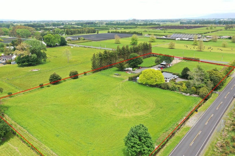 404 Holland Road, Eureka - Carousel 1