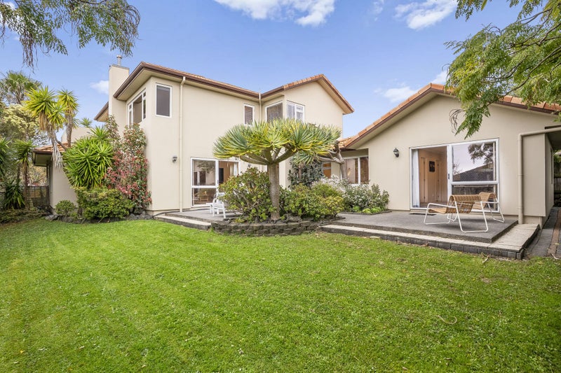 5 Dunvegan Rise, East Tamaki Heights, Auckland - Carousel 2