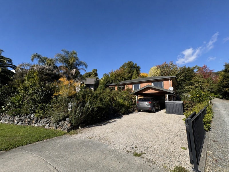 7 Greenwood Place, Richmond - Carousel 2