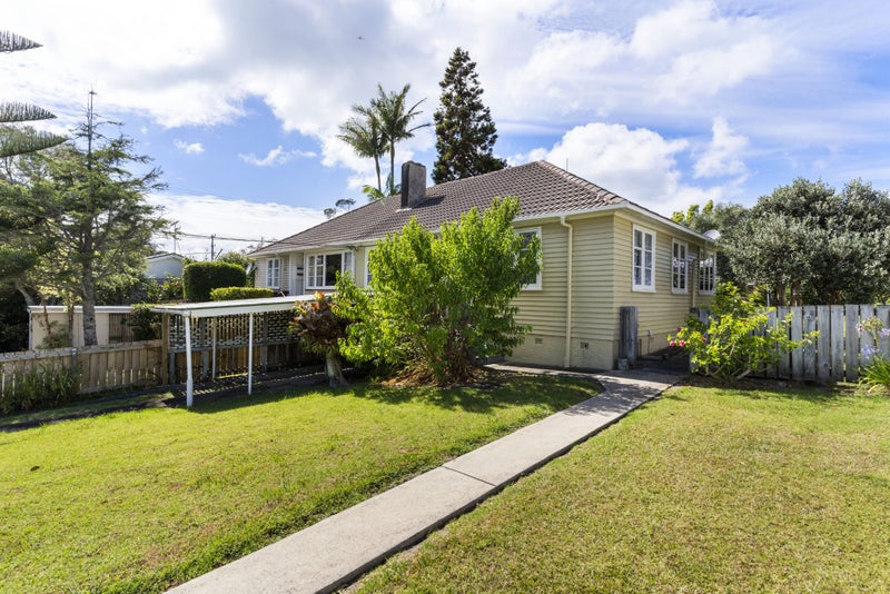 37 Egremont Street, Bayswater, Auckland - Carousel 1