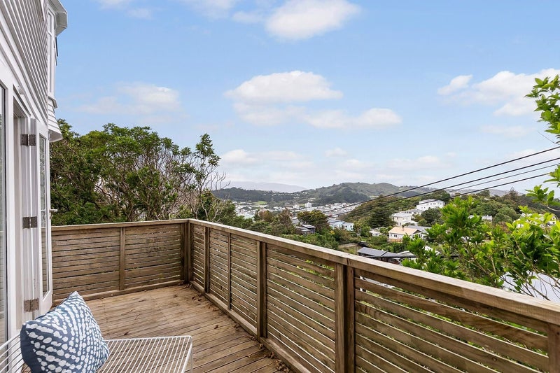 20 Pearce Street, Vogeltown, Wellington - Carousel 2