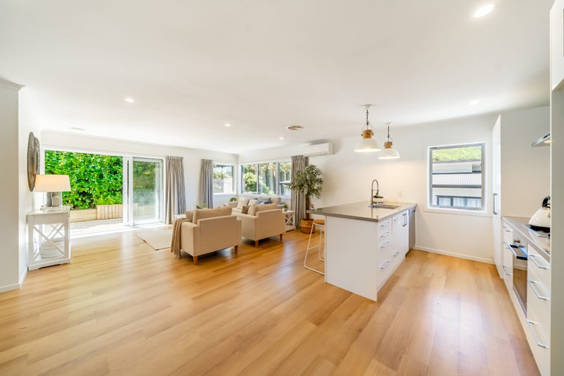 26 Rarangi Way, Owhiro Bay, Wellington - Carousel 2