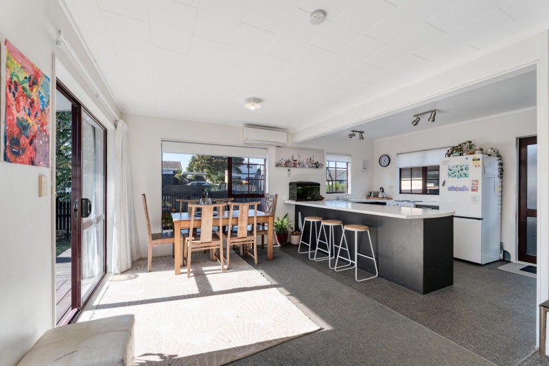 16A Simpson Road, Papamoa Beach, Papamoa - Carousel 2
