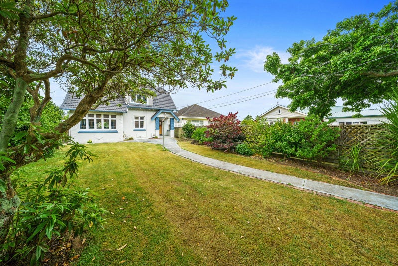 34 Pharazyn Street, Melling, Lower Hutt - Carousel 2