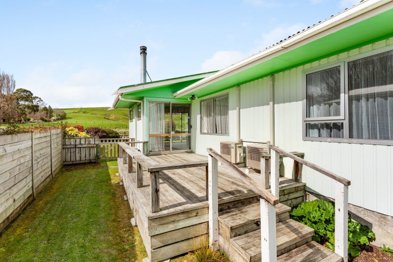 6 Tudor Road, Pahiatua, Pahiatua - Carousel 2