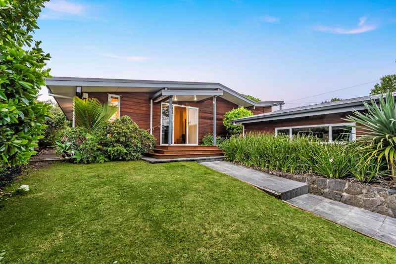 4 Bermuda Road, St Heliers, Auckland - Carousel 1