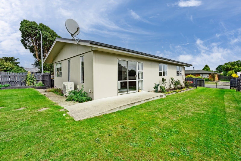 14 Iona Court, Strathern, Invercargill - Carousel 1
