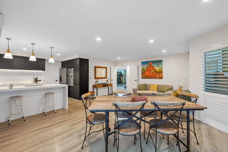 4/10a Killarney Street, Takapuna, North Shore City, Auckland - Carousel 2