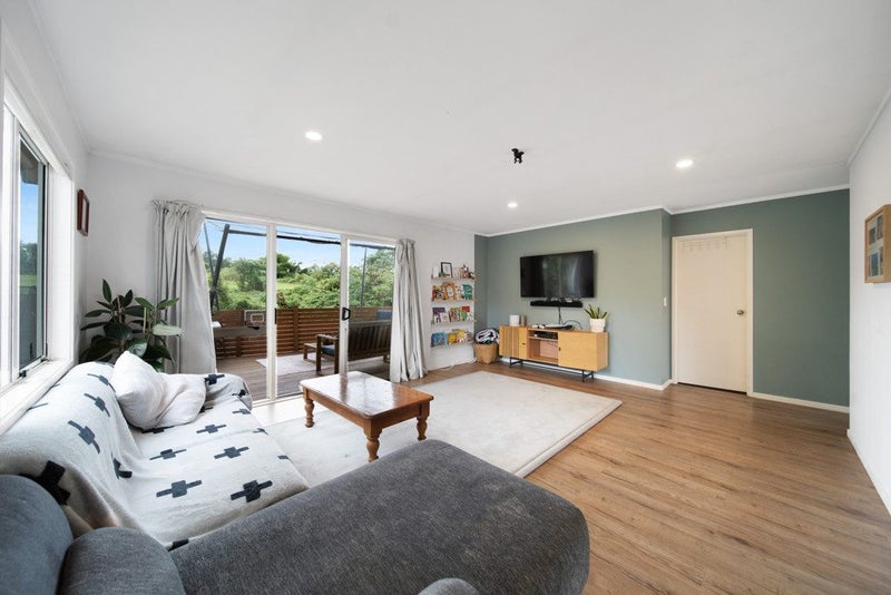 3/43 Blake Road, Māngere East, Auckland - Carousel 2