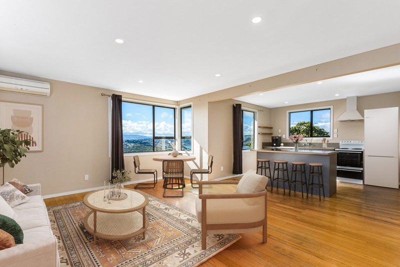 26 Pikarere Street, Titahi Bay, Porirua - Carousel 2