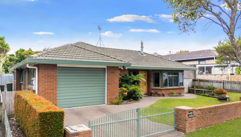 1/27 Queen Street, Papakura, Auckland - Carousel 1