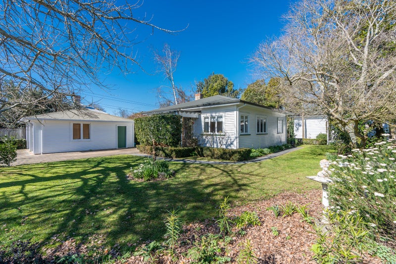 10 East Street, Claudelands, Hamilton - Carousel 1